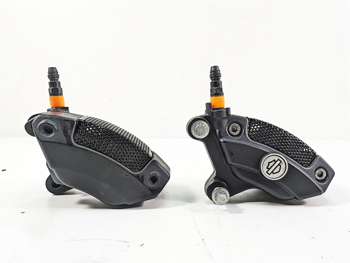 2013 Harley Touring FLHX Street Glide Nice Front Brake Caliper Set 43027-08 {{ shop.shopifyCountryName }} - Mototech271