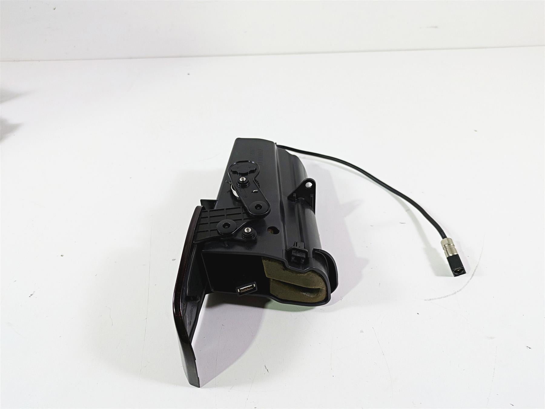 2017 Harley Touring FLHTKSE CVO E-Glide Media Storage Compartment Box 76000107A {{ shop.shopifyCountryName }} - Mototech271