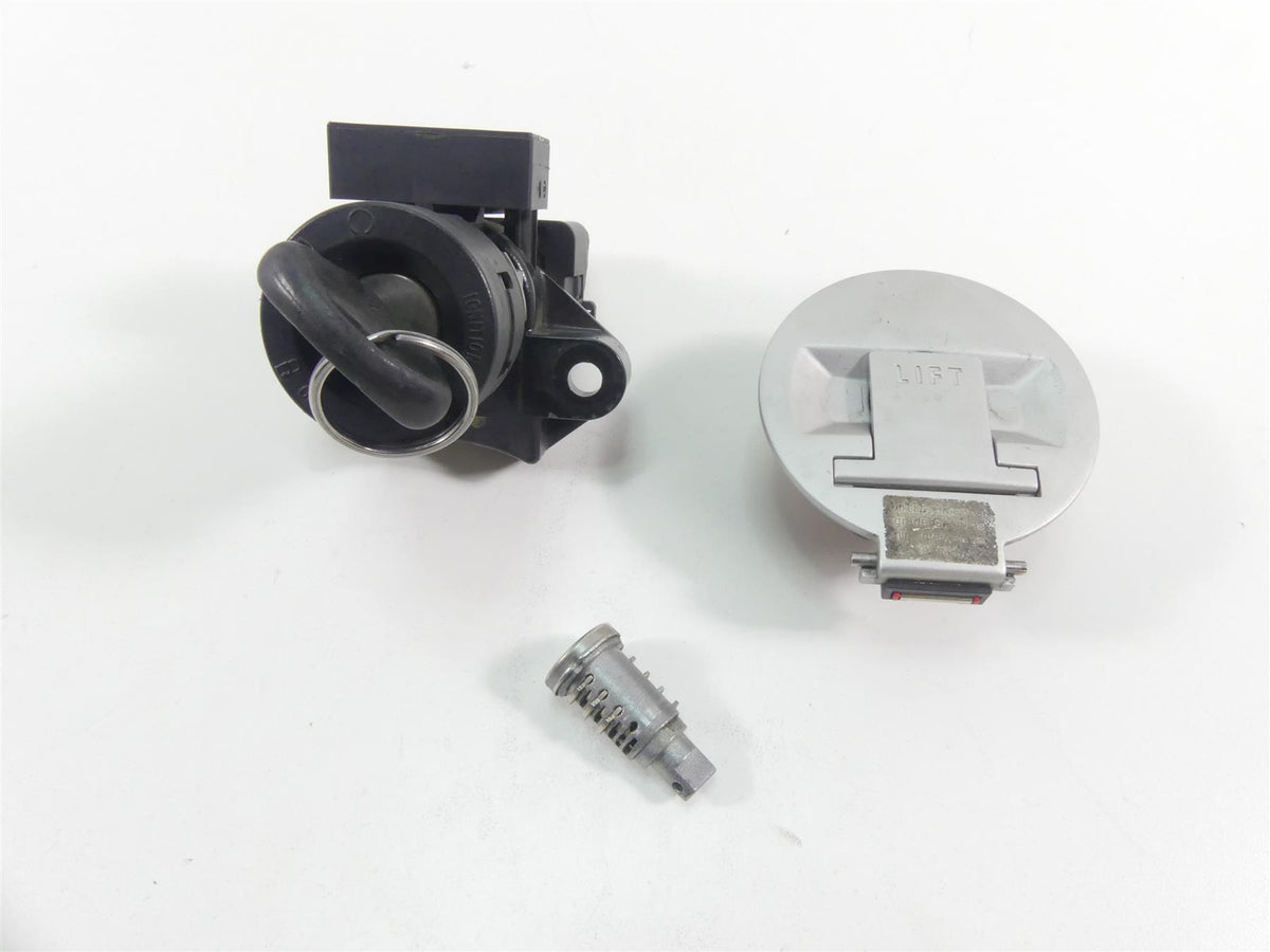 2013 BMW F800GS STD K72 Ignition Switch Gas Cap Key Lock Set -Read 51257700072 {{ shop.shopifyCountryName }} - Mototech271