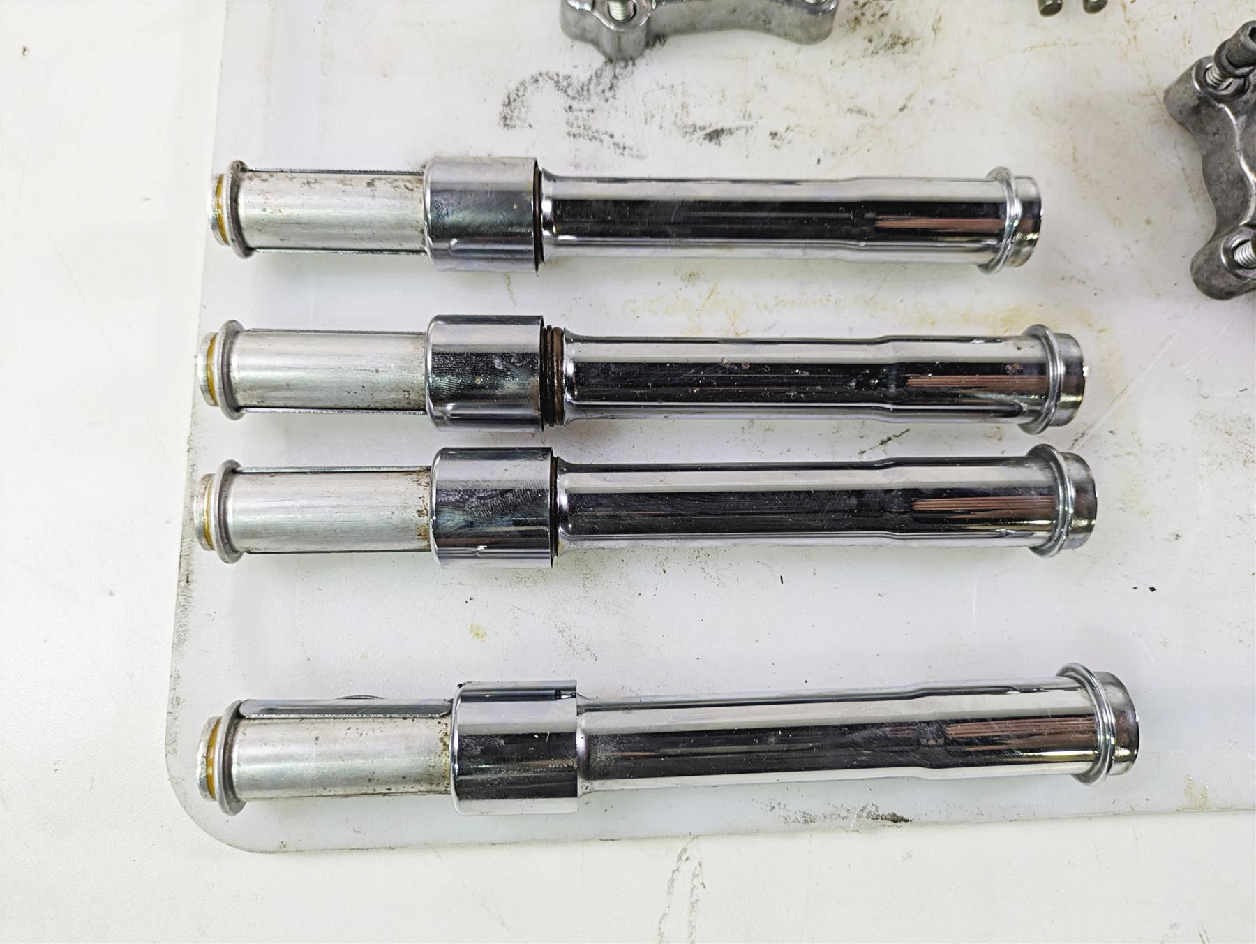 2015 Harley FXDF Dyna Fat Bob Push Rod & Lifter Cover Set 17965-99 17967-99 {{ shop.shopifyCountryName }} - Mototech271