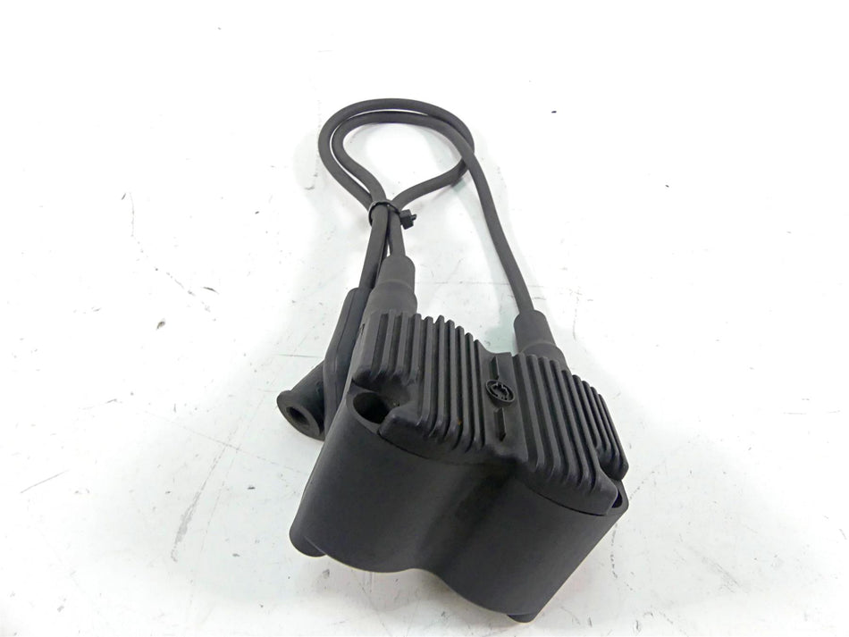 2006 Harley Touring FLHTCU SE E-Glide Ignition Coil Wires Plugs 31743-01 {{ shop.shopifyCountryName }} - Mototech271