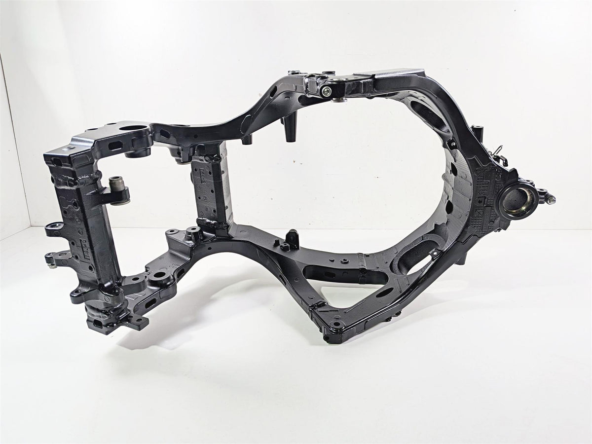 2024 Suzuki GSXR600 Straight Main Frame Chassis With Texas Salvage Title - 41100-15J00-YAP {{ shop.shopifyCountryName }} - Mototech271