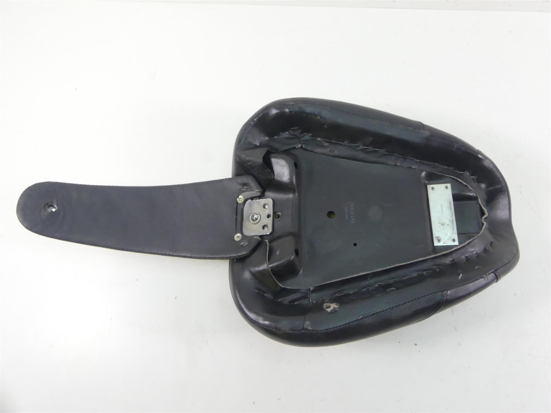 2001 Harley Davidson XL1200 Sportster Front Rider Seat Saddle - Read 52129-92 {{ shop.shopifyCountryName }} - Mototech271