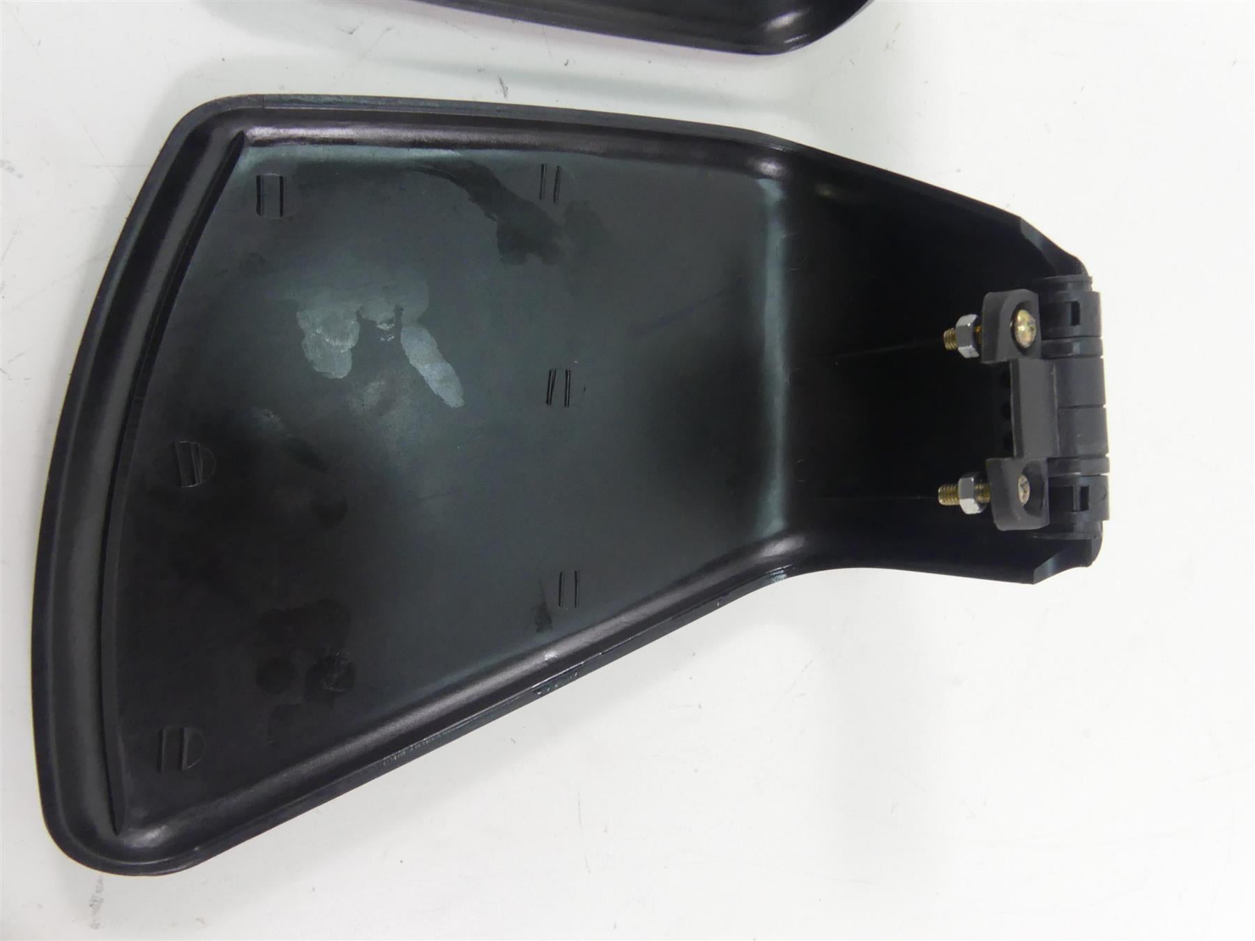 2011 Harley Touring FLTRU Road Glide Front Inner Fairing Lid Cover Set 58727-98B {{ shop.shopifyCountryName }} - Mototech271