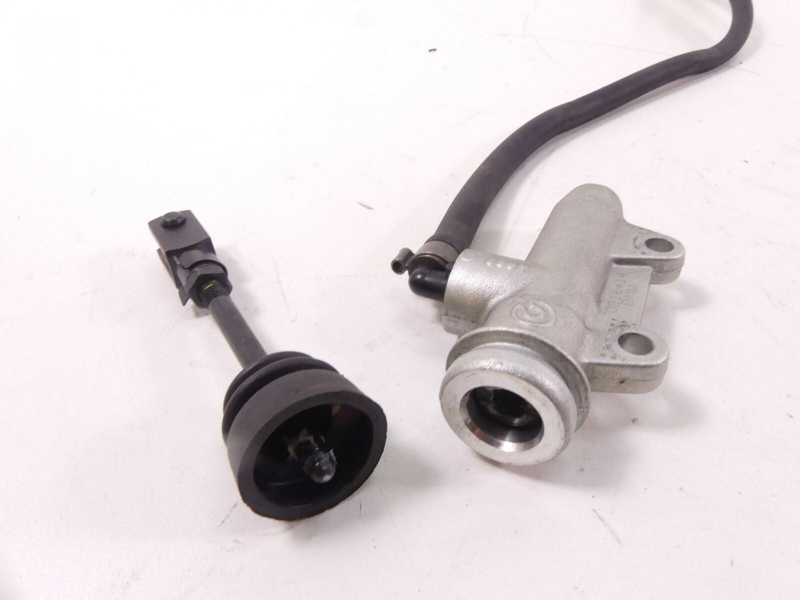 2011 BMW R1200RT K26 Rear Brembo Brake Master Cylinder 34317705580 {{ shop.shopifyCountryName }} - Mototech271
