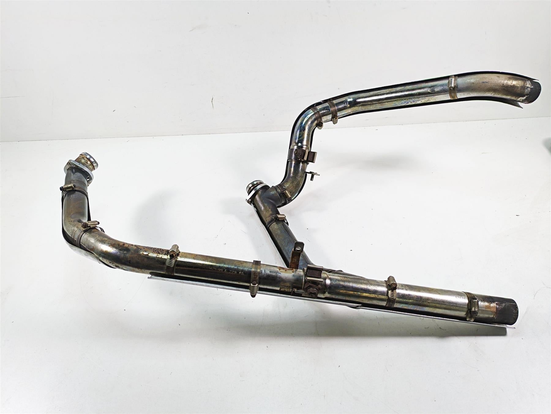 2006 Harley Touring FLHTCUI Electra Glide Exhaust Pipe Header Set 65626-98C {{ shop.shopifyCountryName }} - Mototech271