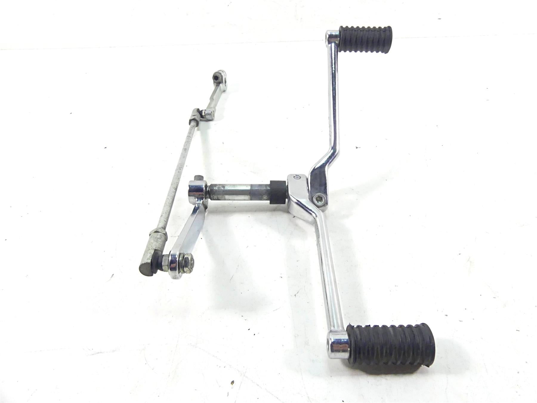 2004 Harley Touring FLHTCUI Electra Glide Shifter Shift Lever Set 33895-82E {{ shop.shopifyCountryName }} - Mototech271