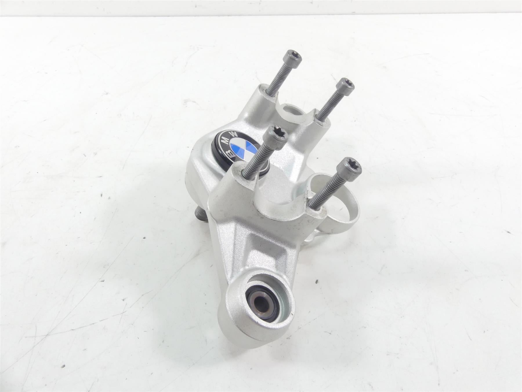 2017 BMW R1200GS GSW K50 Upper Triple Tree Steering Clamp 31428555849 8555851 {{ shop.shopifyCountryName }} - Mototech271