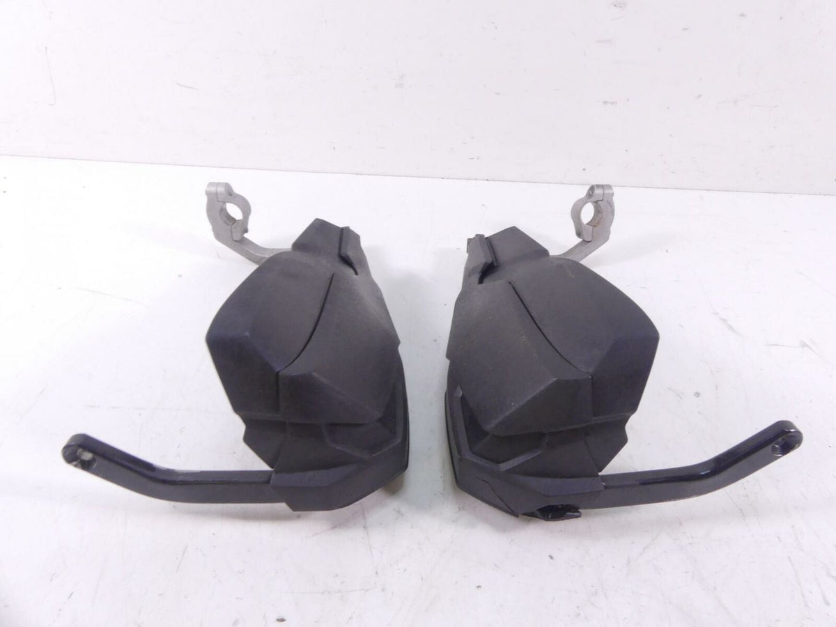 2012 Yamaha XT1200 Super Tenere Hand Protection Guard Set 23P-26142-01-00 {{ shop.shopifyCountryName }} - Mototech271