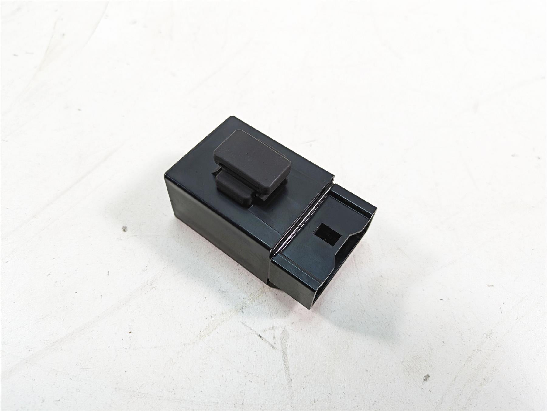 2002 Yamaha FZ1 FZS1000 Fazer Fuel Gas Petrol Pump Relay 5EB-81950-20 {{ shop.shopifyCountryName }} - Mototech271