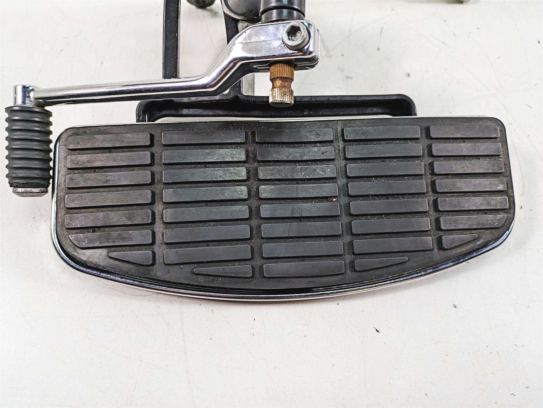 2013 Harley Softail FLSTFB Fat Boy Lo Left Front Floorboard Set -Read 33630-07A {{ shop.shopifyCountryName }} - Mototech271