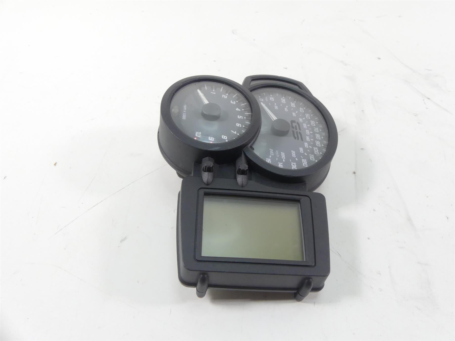 2017 BMW F800GS K72 Speedometer Gauges 33K Instrument Cluster -Read 62118555577 {{ shop.shopifyCountryName }} - Mototech271