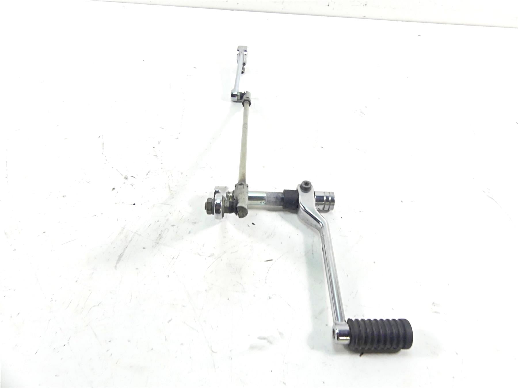 2011 Harley Touring FLTRX Road Glide Shift Lever Shift Pedals Links Set 33895-82 {{ shop.shopifyCountryName }} - Mototech271
