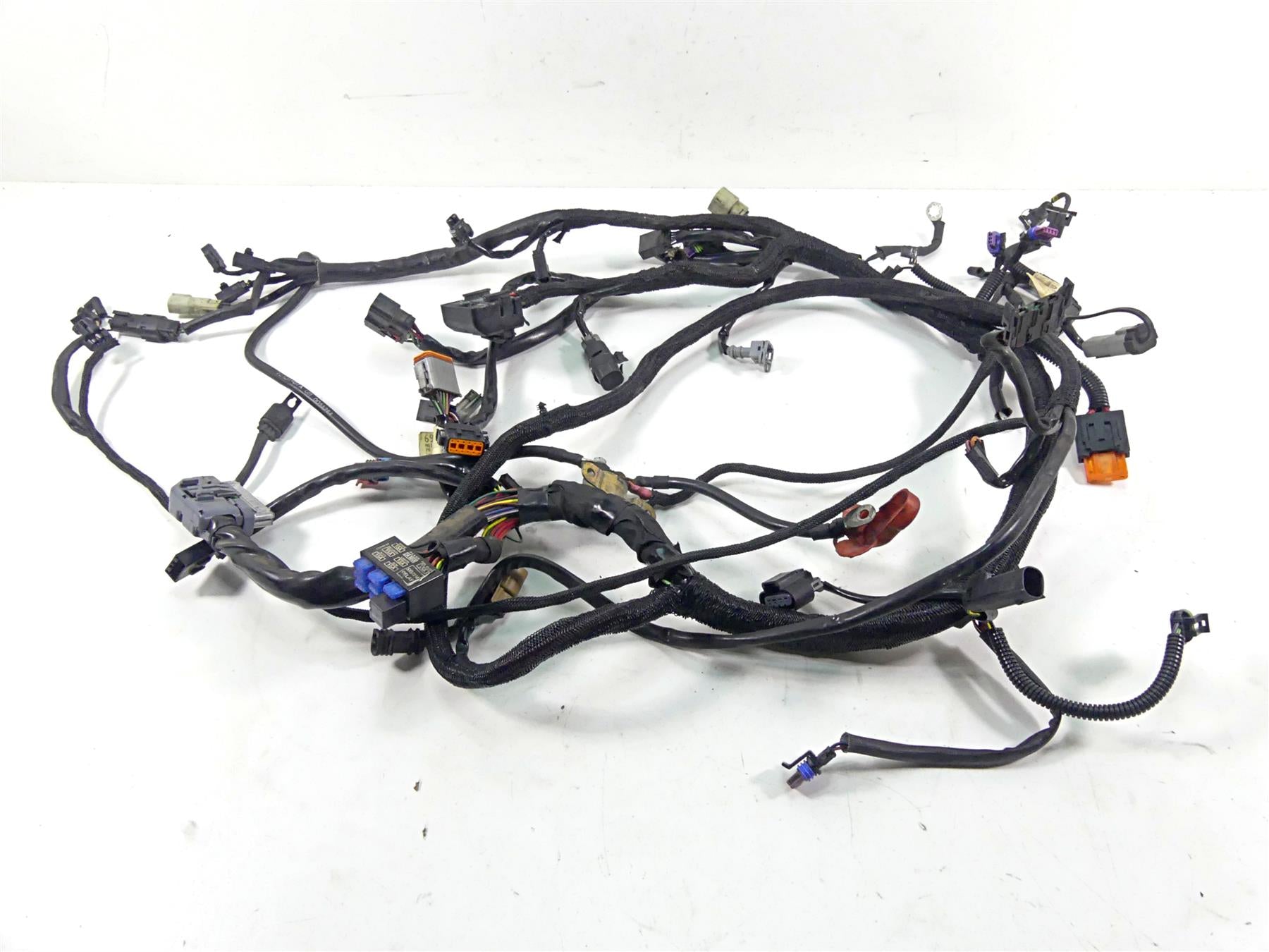 2015 Harley VRSCF Muscle V-Rod Main & Engine Wiring Harness Set - Abs 69200093 {{ shop.shopifyCountryName }} - Mototech271