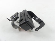 Load image into Gallery viewer, 2018 Harley FLHC Softail Heritage Abs Brake Pump Pressure Module Unit 41100044B | Mototech271
