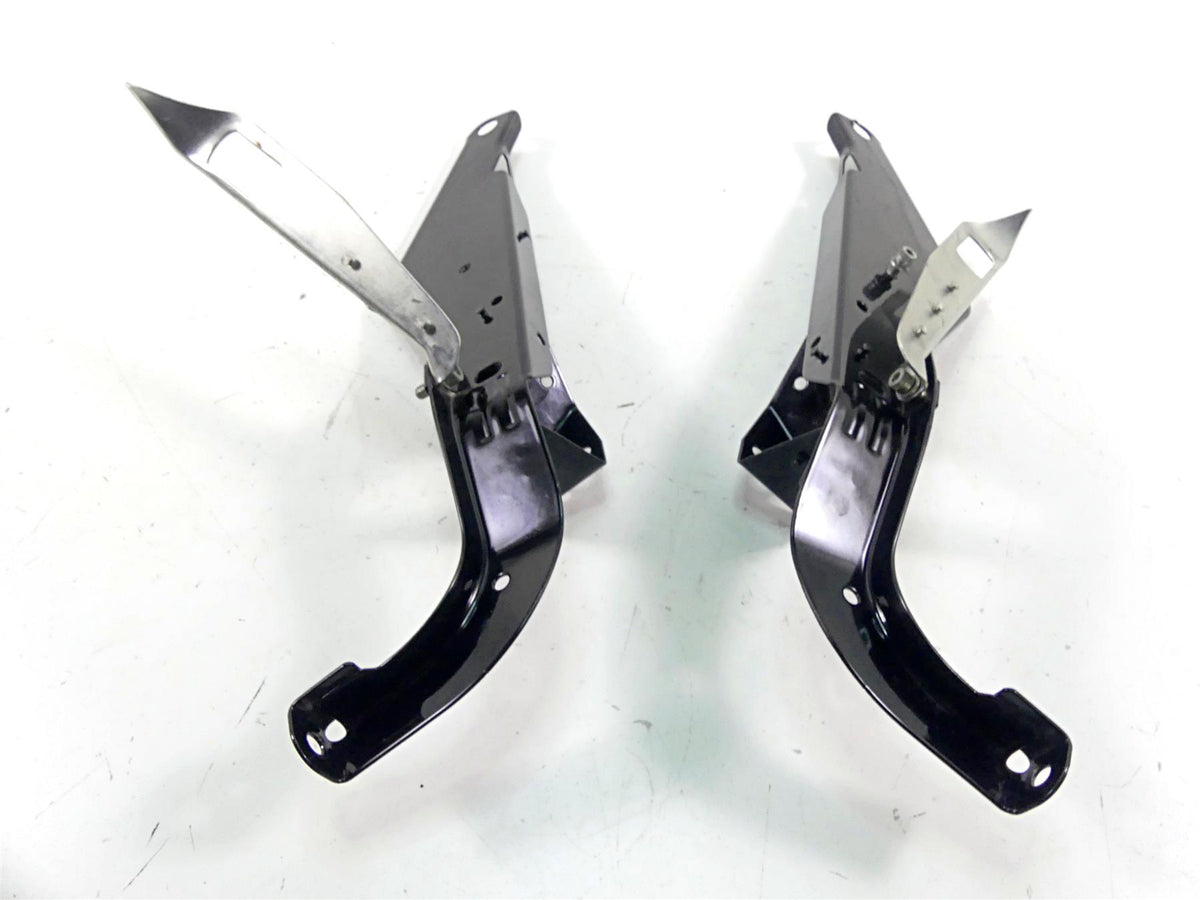 2008 Harley Touring FLHX Street Glide Front Fairing Mount Holder Set 58479-96B {{ shop.shopifyCountryName }} - Mototech271