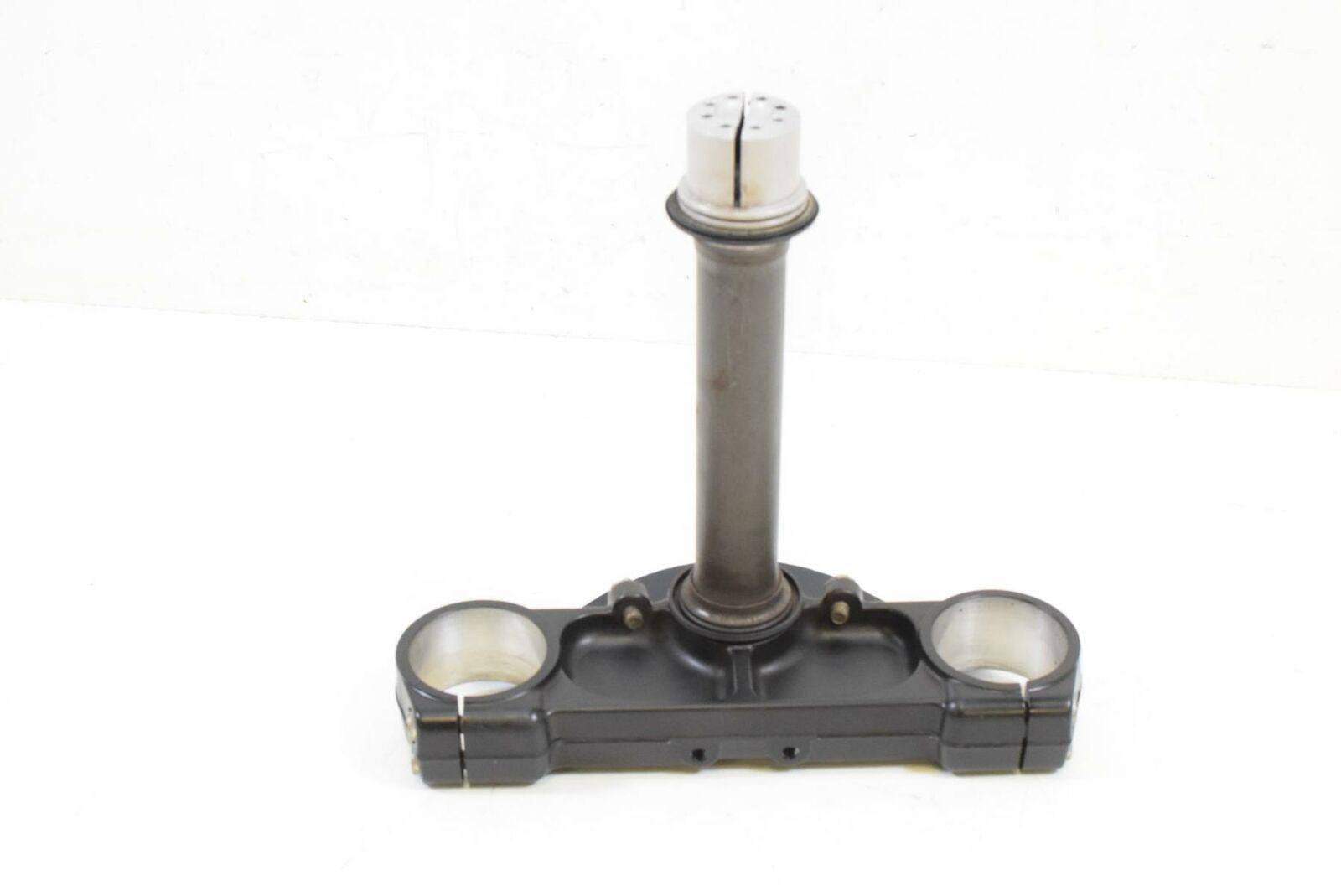 2007 Ducati Monster S4R Lower Triple Tree Steering Yoke -No Bearings- 34220151CB {{ shop.shopifyCountryName }} - Mototech271