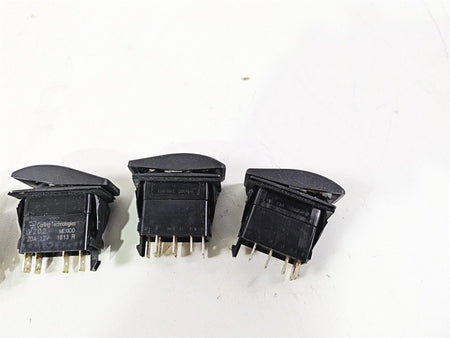 2018 Can Am Maverick X3 XRC Turbo R DPS Light Front Lock Switch 710004492 {{ shop.shopifyCountryName }} - Mototech271