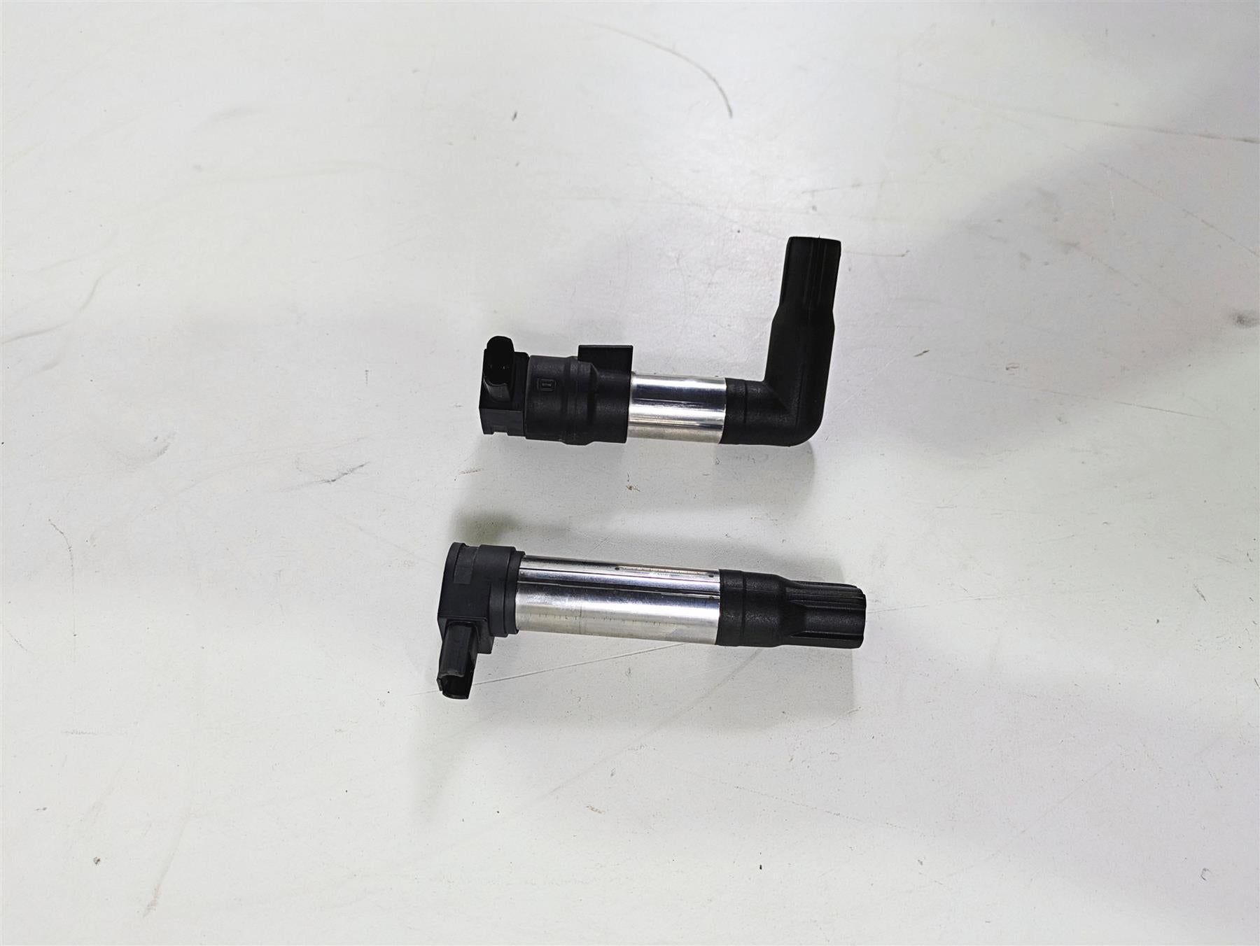 2012 BMW R1200R K27 Left Ignition Coil Stick L-Bow Set 12138520154 12138520173 {{ shop.shopifyCountryName }} - Mototech271