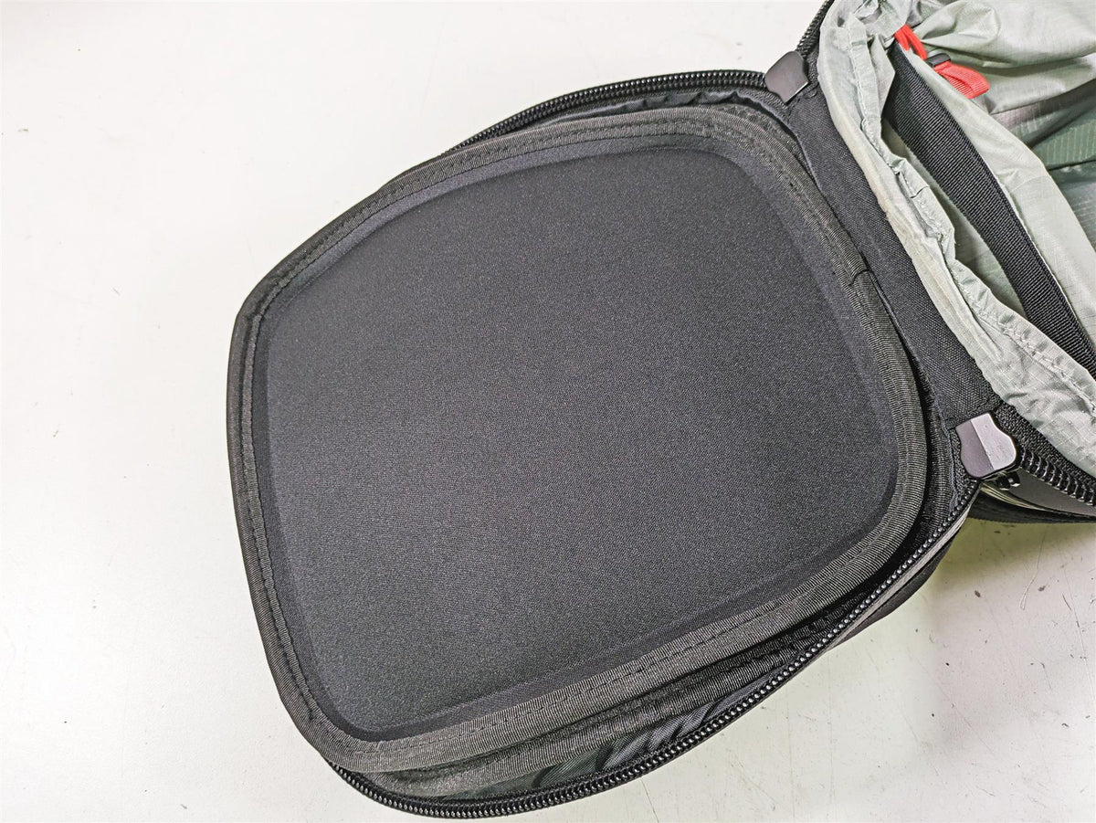 2014 BMW R1200 RT RTW K52 Oem Tank Bag Pouch & Mounts 77458543227 {{ shop.shopifyCountryName }} - Mototech271