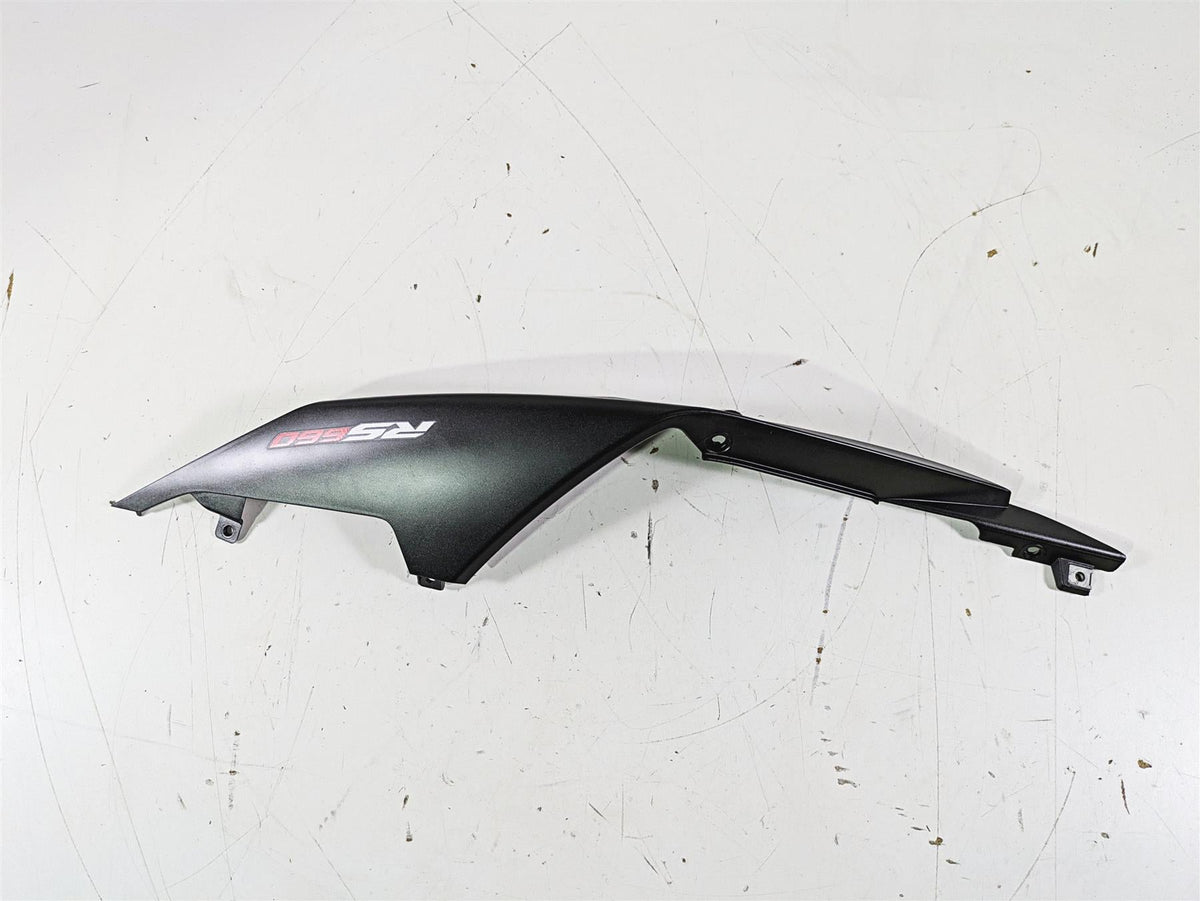 2021 Aprilia RS660 Left Rear Tail Cover Fairing Plastic Cowl 2B006648 {{ shop.shopifyCountryName }} - Mototech271