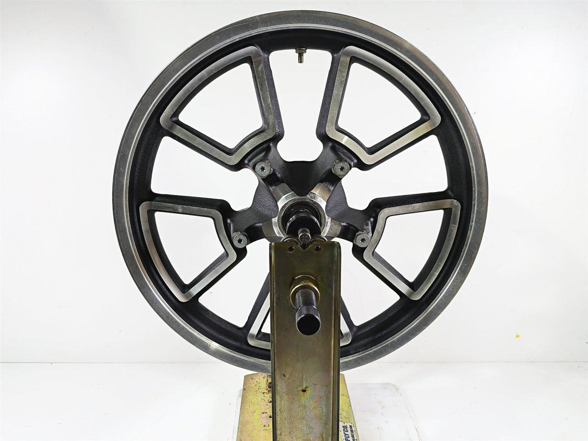 2015 Harley FXDL Dyna Low Rider Nice Oem Front Wheel Rim 19x2.5 Cast 43300280 {{ shop.shopifyCountryName }} - Mototech271