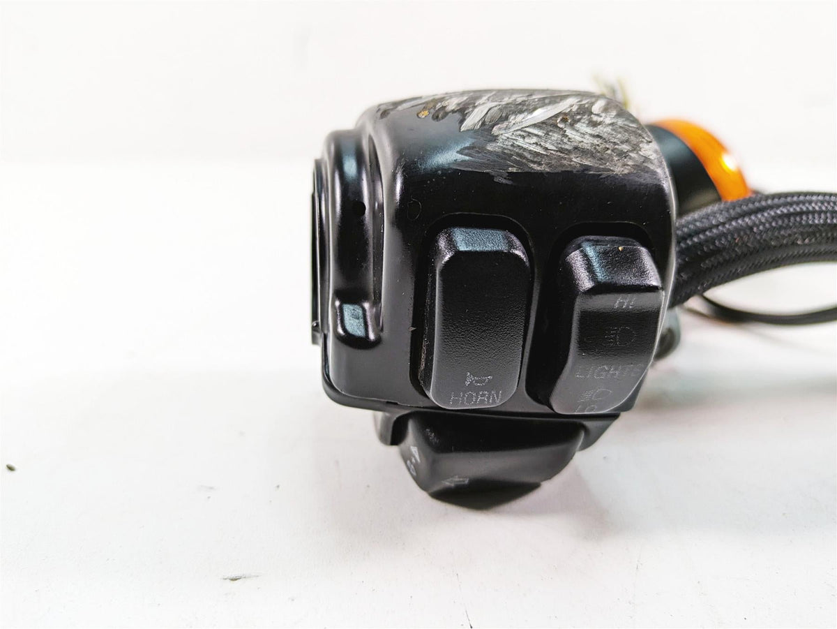 2009 Harley FXDF Dyna Fat Bob Left Hand Blinker Control Switch - Read 71682-06A {{ shop.shopifyCountryName }} - Mototech271