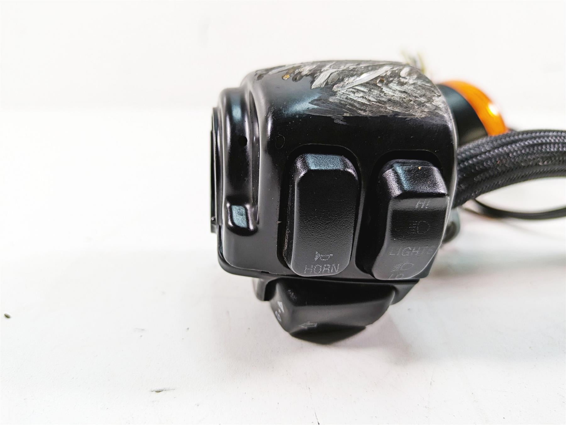 2009 Harley FXDF Dyna Fat Bob Left Hand Blinker Control Switch - Read 71682-06A {{ shop.shopifyCountryName }} - Mototech271