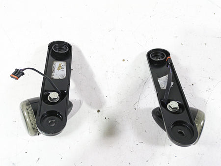 2015 Harley Touring FLHXS Street Glide Front Led Blinker & Mount Set 68000036 {{ shop.shopifyCountryName }} - Mototech271