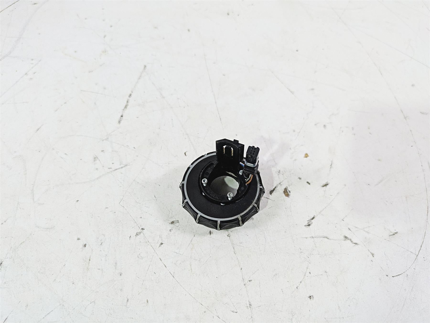 2015 BMW K1600 GT K48 Round Multi Hand Control Switch 61317727499 61317727498 {{ shop.shopifyCountryName }} - Mototech271