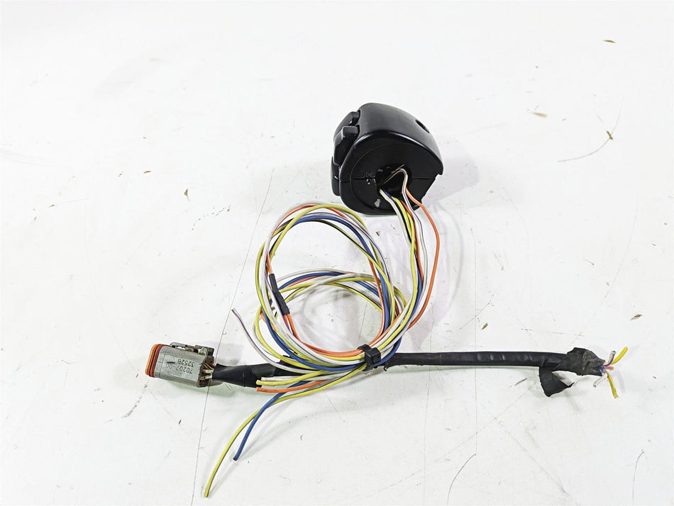 2003 Harley Softail FXSTDI Deuce 100th Left Hand Control Switch - Read 71682-06A {{ shop.shopifyCountryName }} - Mototech271