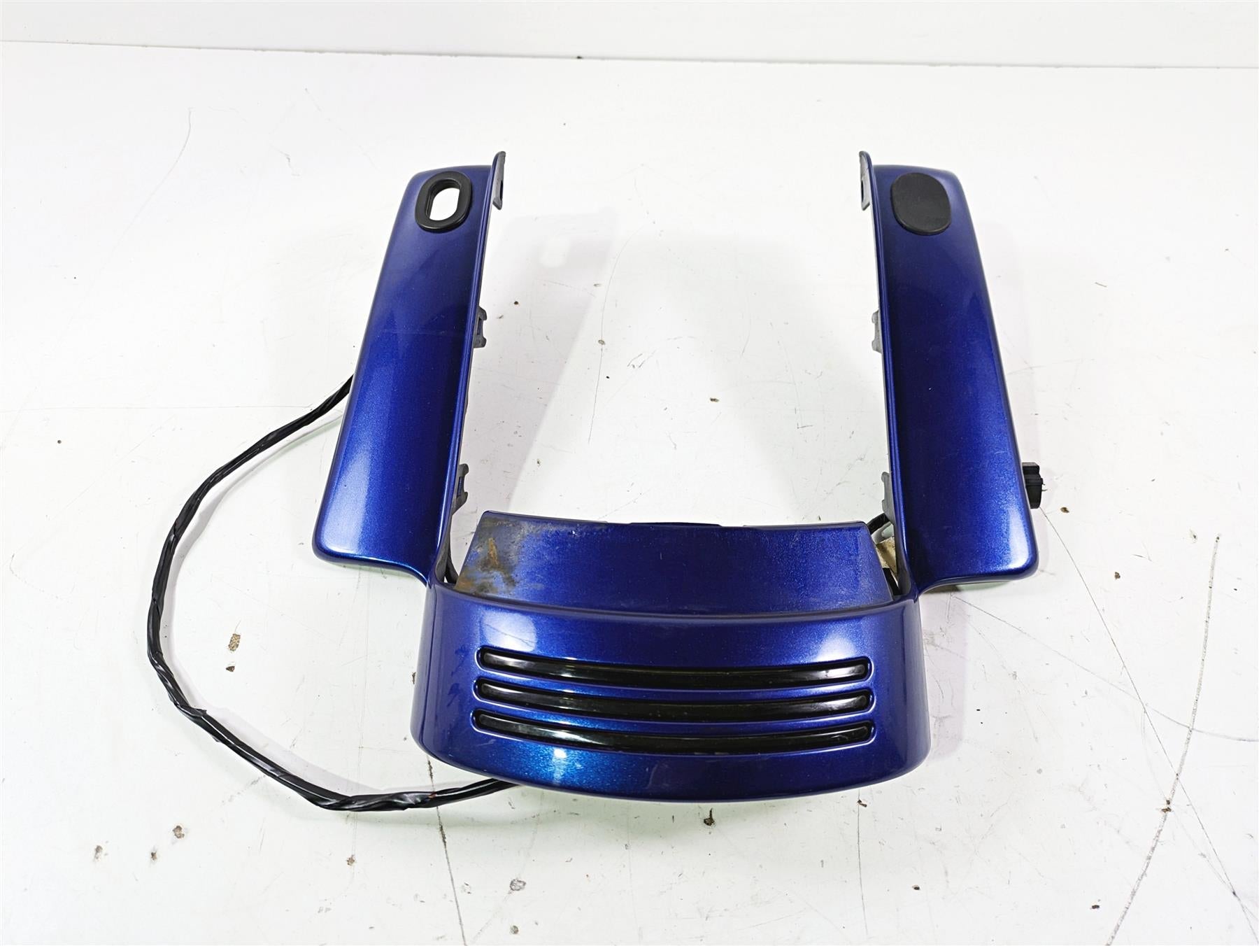 2016 Harley Touring FLTRX Road Glide Rear Fender Wing Fascia Taillight 59739-09 {{ shop.shopifyCountryName }} - Mototech271