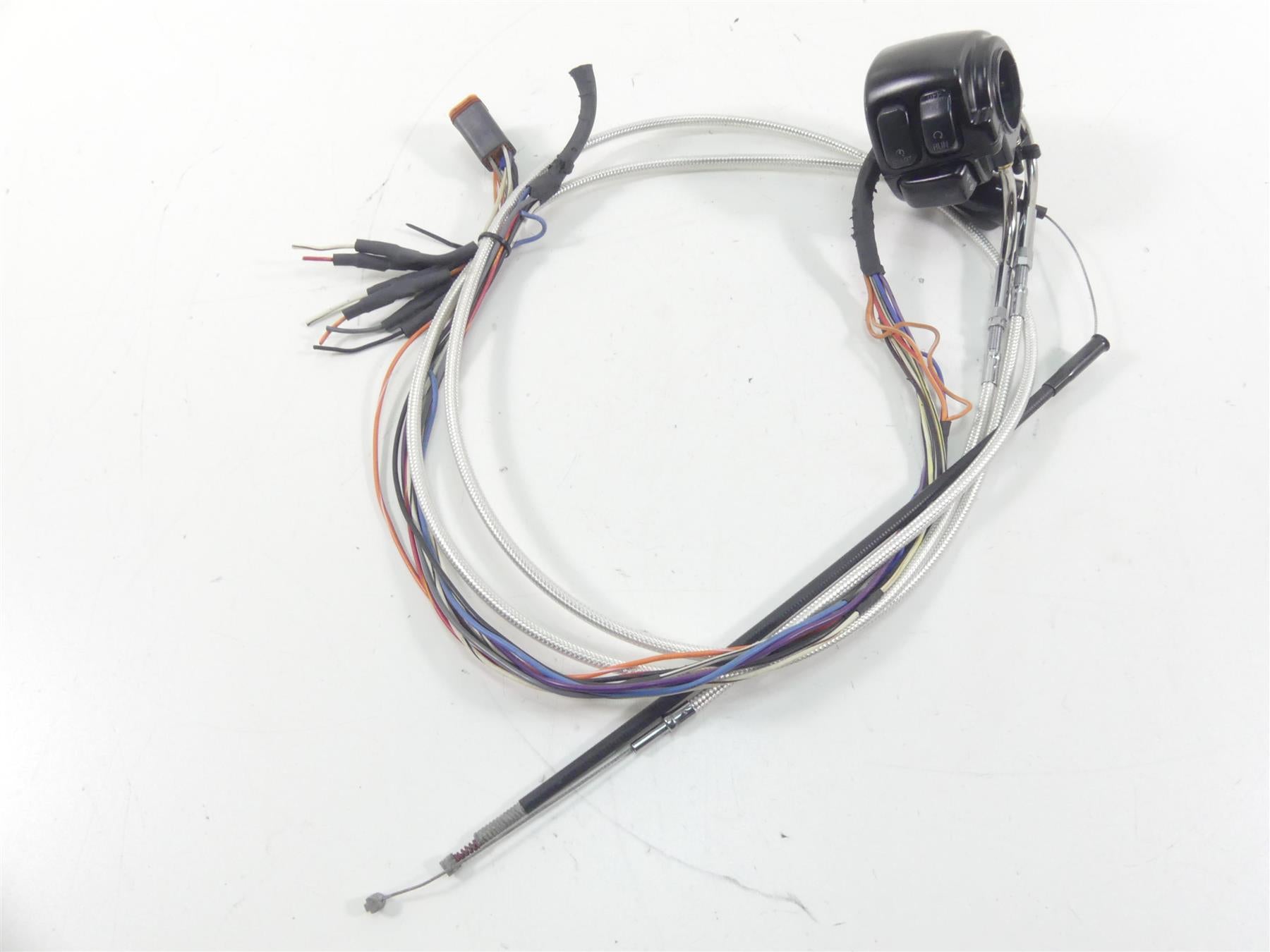 2005 Harley Touring FLHRSI Road King Right Hand Control Switch - Read 71589-96B {{ shop.shopifyCountryName }} - Mototech271