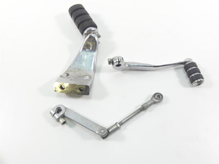 1999 Harley Dyna FXDL Low Rider Left Front Mid Footpeg & Shifter 34564-90B {{ shop.shopifyCountryName }} - Mototech271