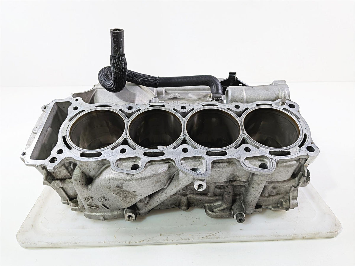 2017 BMW S1000RR K46 Upper Engine Crank Case Cylinder Jugs 11008561534 {{ shop.shopifyCountryName }} - Mototech271