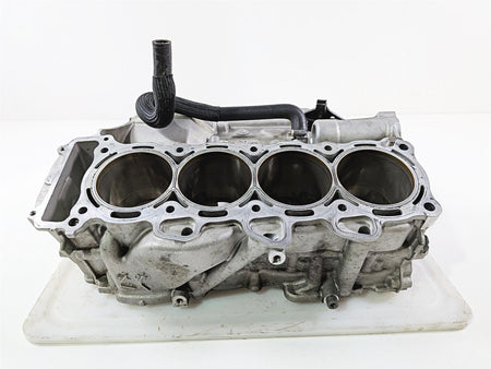 2017 BMW S1000RR K46 Upper Engine Crank Case Cylinder Jugs 11008561534 {{ shop.shopifyCountryName }} - Mototech271