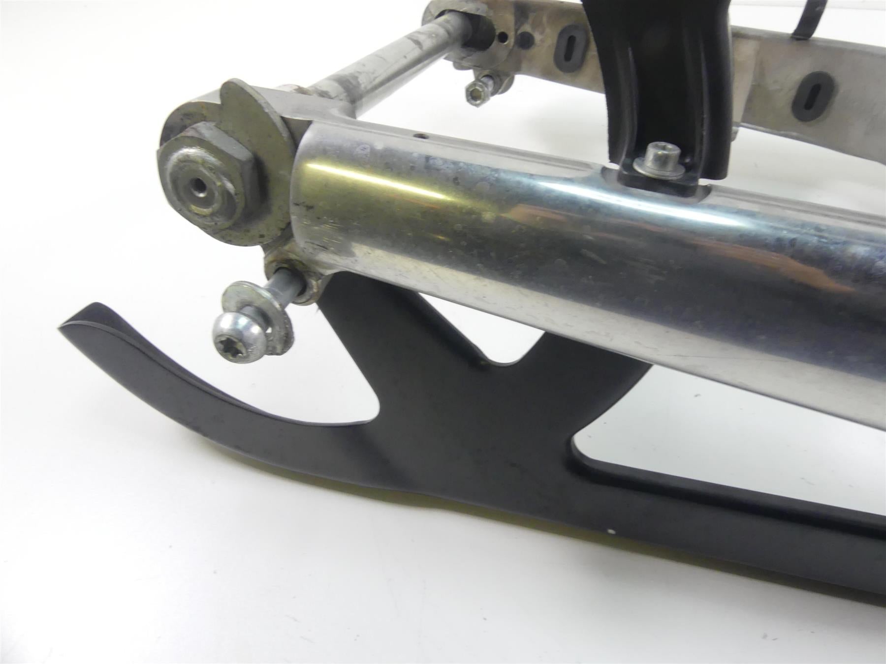 2011 Harley VRSCF Muscle Rod Rear Swingarm Swing Arm + Guard & Axle 48606-07A {{ shop.shopifyCountryName }} - Mototech271