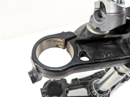 2014 Harley Touring FLHTK Electra Glide Upper Lower Triple Tree & Riser 45900091 {{ shop.shopifyCountryName }} - Mototech271