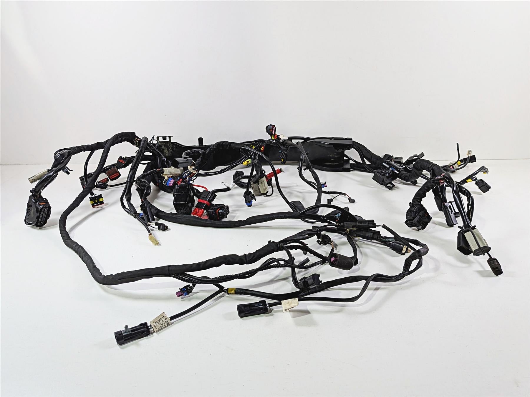 2014 Harley Touring FLHTK Electra Glide Main Wiring Harness Loom Abs 69200118-Mototech271