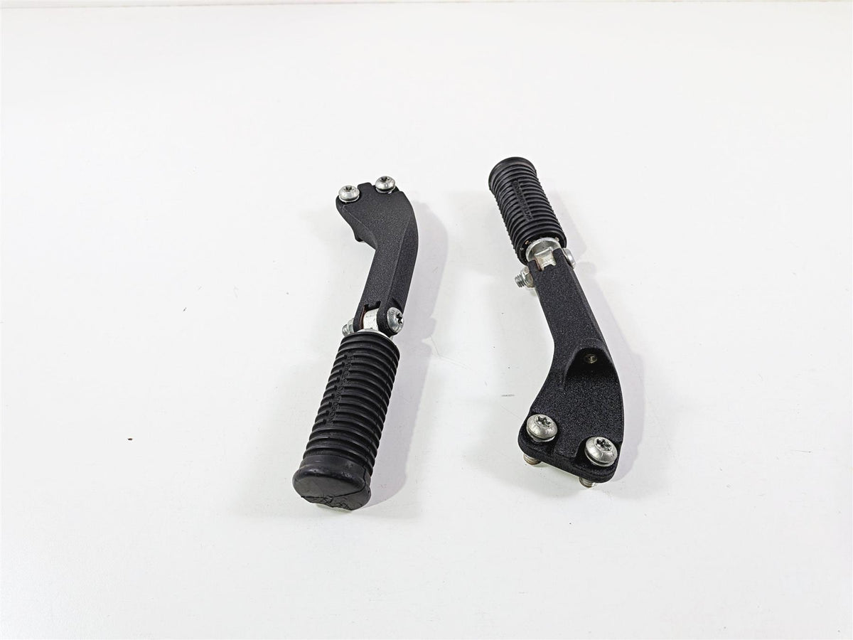 2011 Harley FXDF Dyna Fat Bob Rear Passenger Footpeg Set 49230-06 49224-06A {{ shop.shopifyCountryName }} - Mototech271