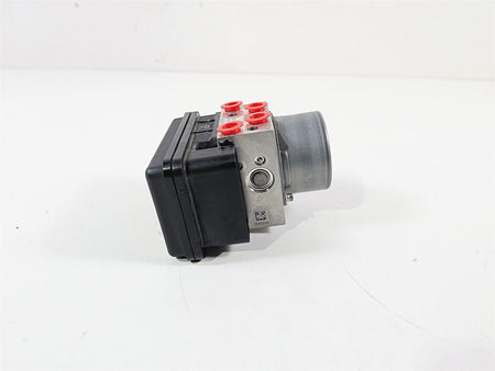 2023 Yamaha MT10 MTN1000 Abs Brake Pump Unit Module B5Y-85930-00 {{ shop.shopifyCountryName }} - Mototech271