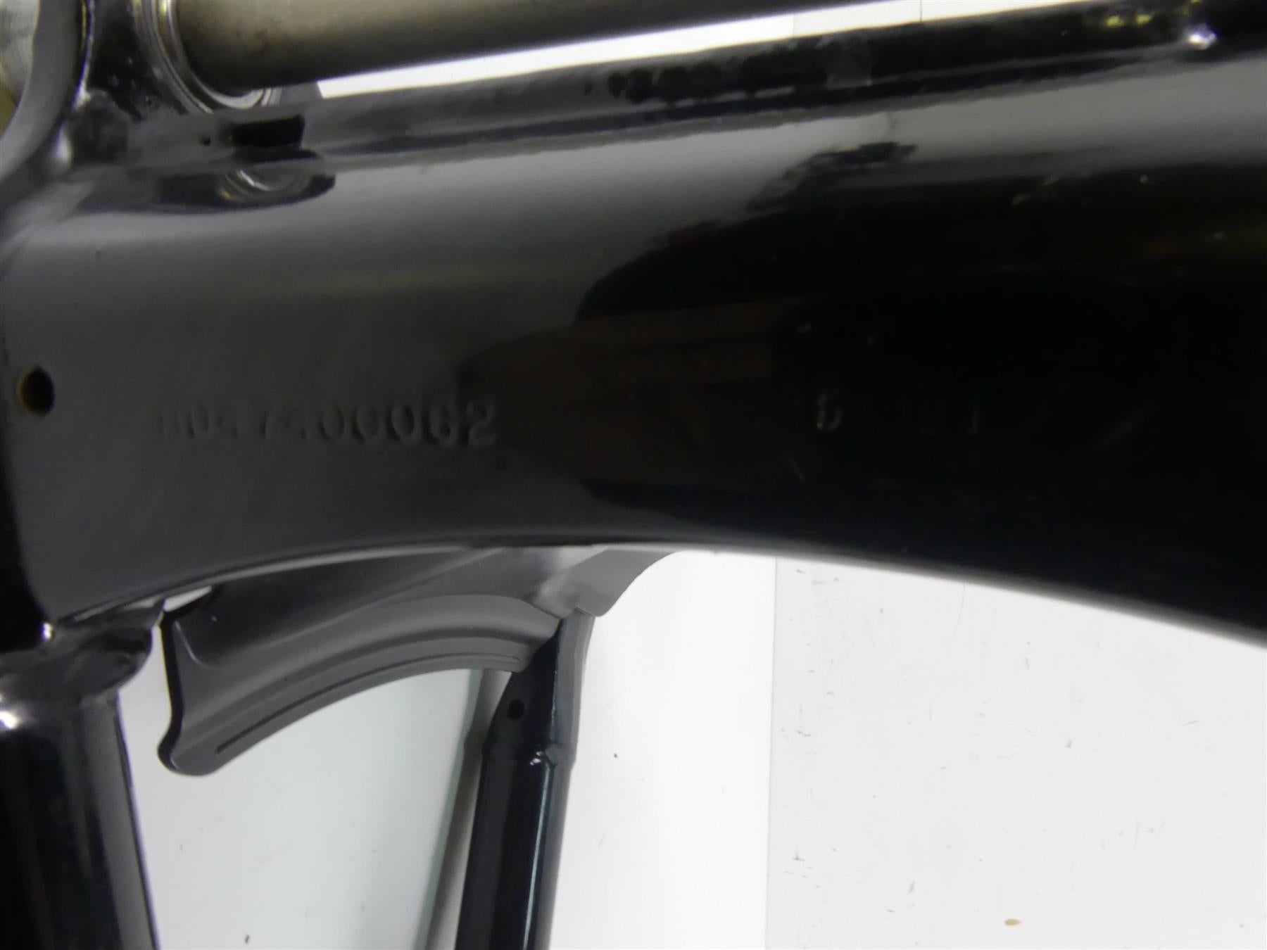 2020 Harley Softail FXBB Street Bob Swingarm Swing Arm + Axle & Guards 47400099 {{ shop.shopifyCountryName }} - Mototech271