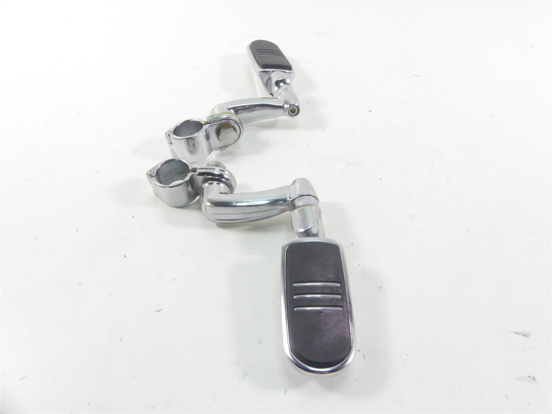 2012 Harley Touring FLHX Street Glide Adjustable Chrome Highway Foot Peg Set {{ shop.shopifyCountryName }} - Mototech271