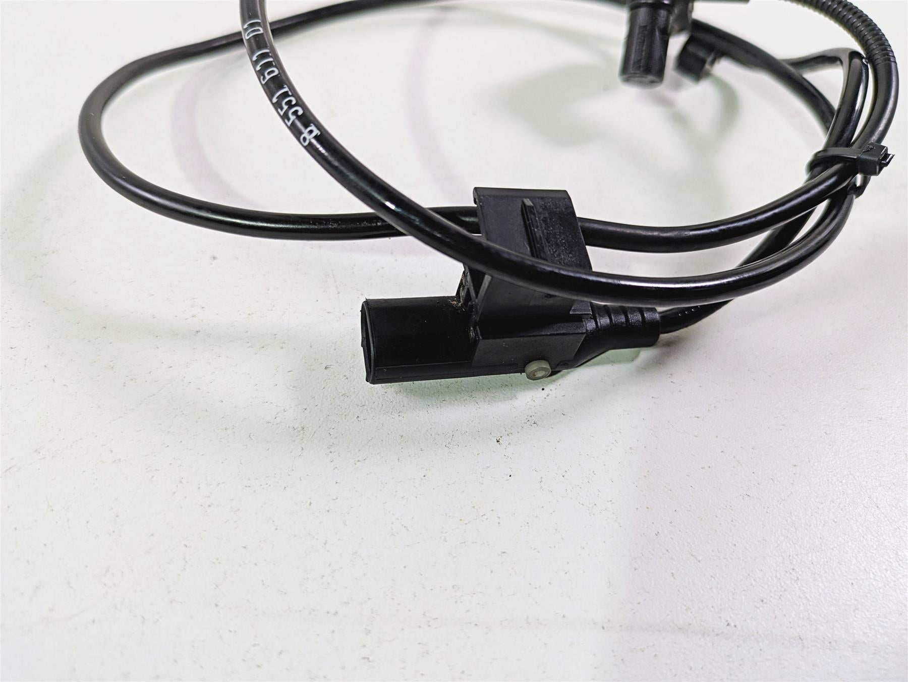 2017 BMW R1200 GS K50 Rear Abs Brake Wheel Speed Sensor 34528551611 {{ shop.shopifyCountryName }} - Mototech271