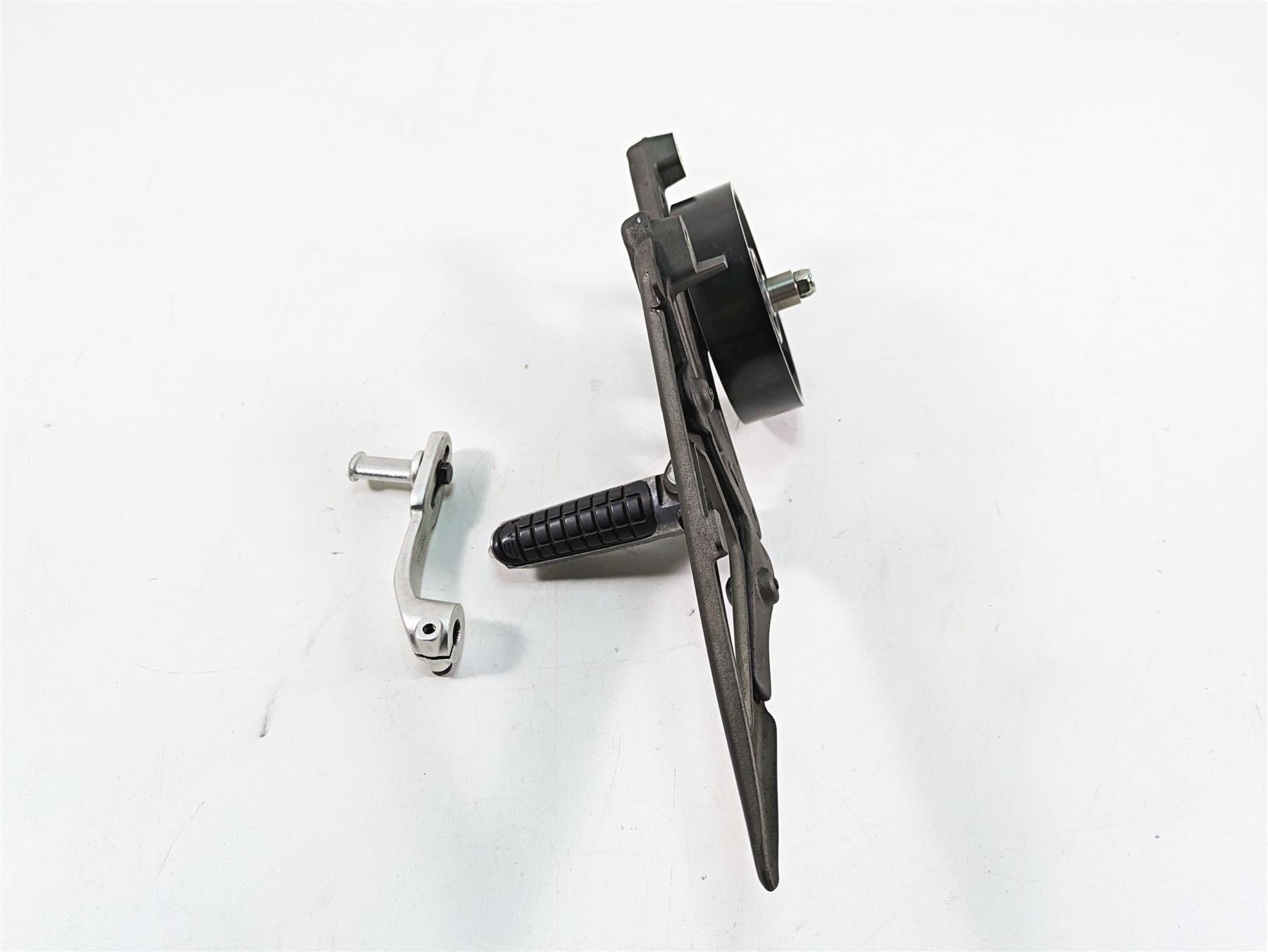 2008 Buell 1125 R Left Footpeg Foot Peg Rest Shifter Pedal N0402.1AMEYCP {{ shop.shopifyCountryName }} - Mototech271