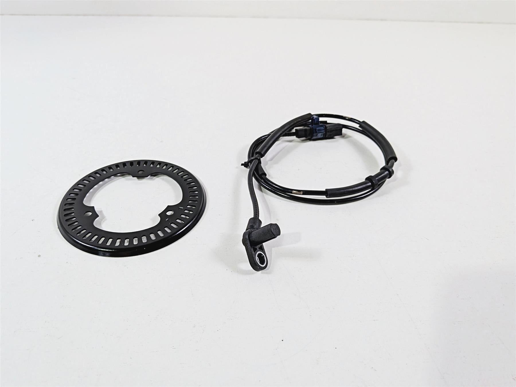 2024 Kawasaki EX500 Ninja 40th An. Front Abs Brake Wheel Speed Sensor 21176-1141 {{ shop.shopifyCountryName }} - Mototech271
