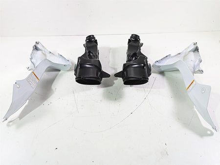2016 Suzuki GSXR1000 Air Intake Ram & Cover Set 94420-47H00 94430-47H00 {{ shop.shopifyCountryName }} - Mototech271