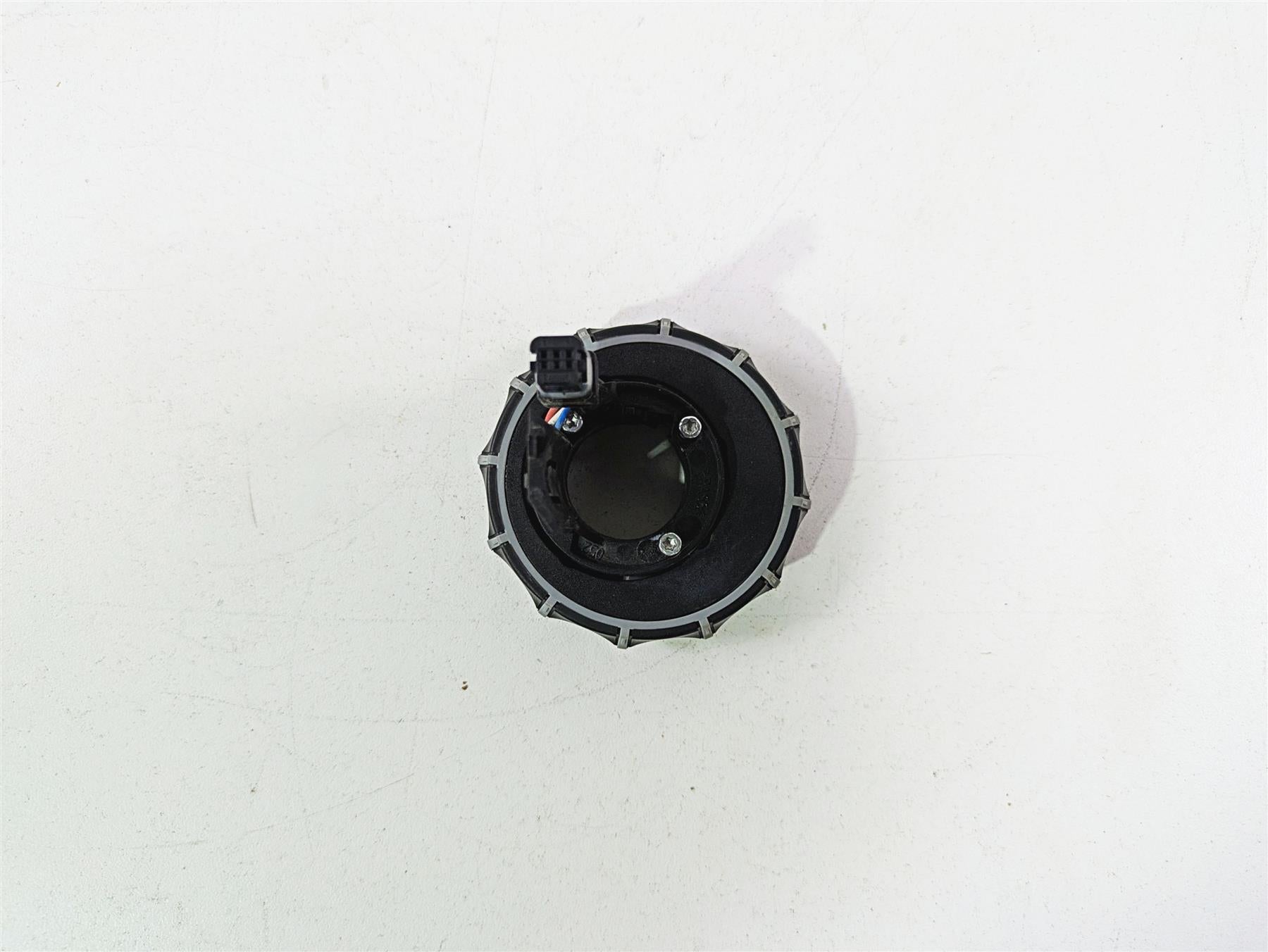2017 BMW R1200 GS K50 Round Multi Control Switch 61317727498 {{ shop.shopifyCountryName }} - Mototech271