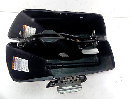 2015 Harley Touring FLHXS Street Glide Lower Saddlebag Set -Read 90200412 {{ shop.shopifyCountryName }} - Mototech271