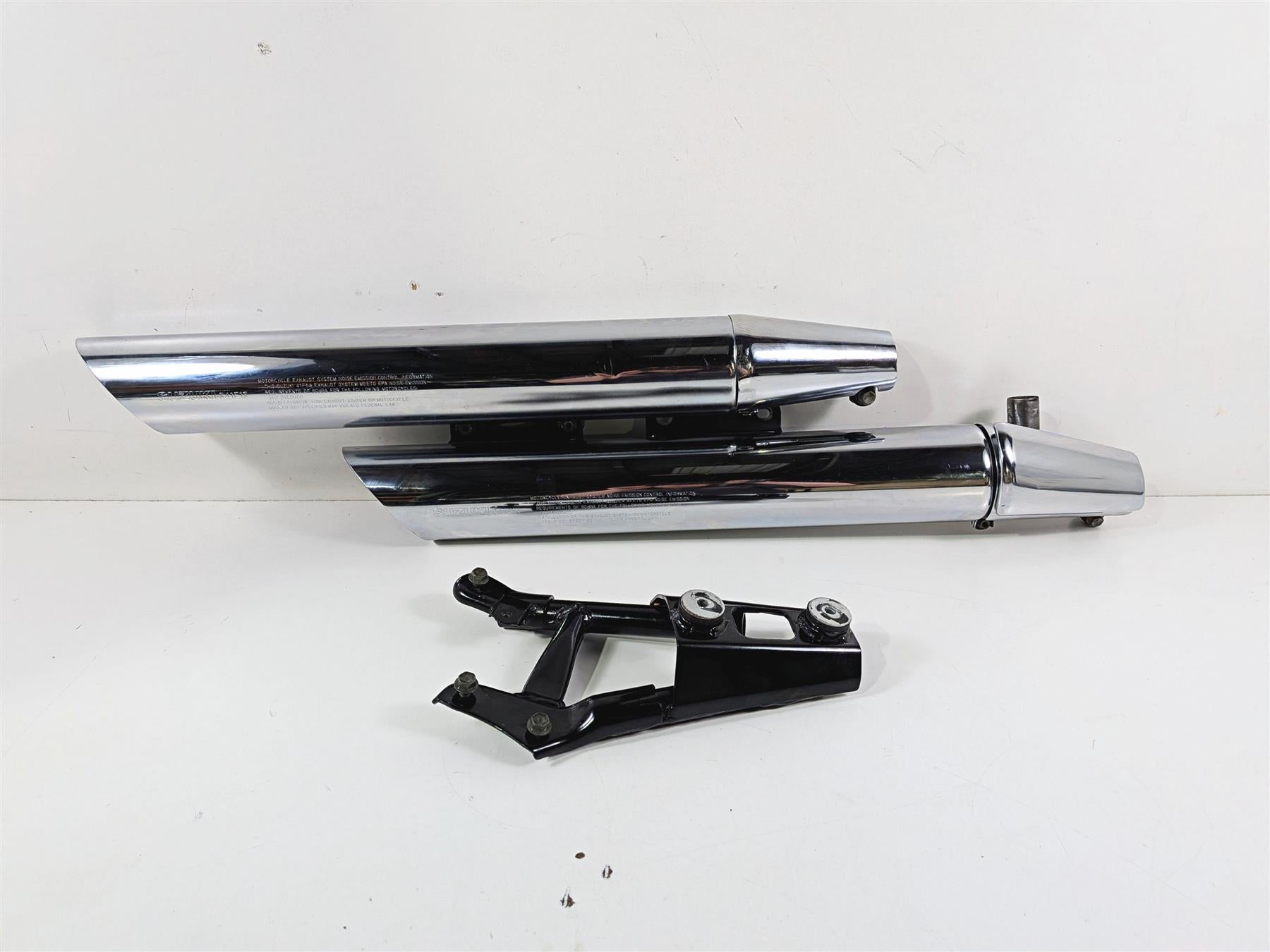 2005 Suzuki VZ800 M50 Boulevard Exhaust Muffler Silencer - Read 14340-41F12-H01 {{ shop.shopifyCountryName }} - Mototech271